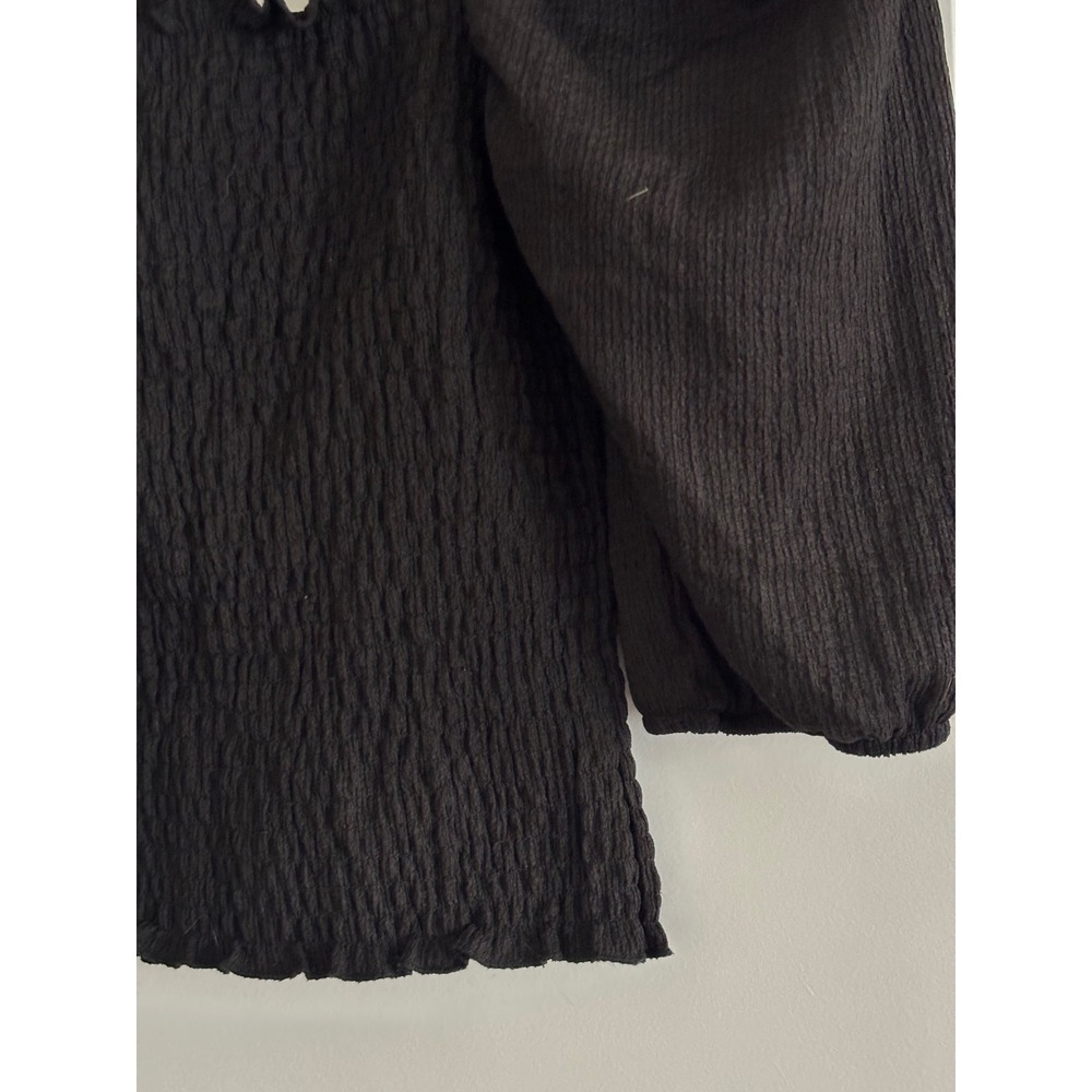 SOLD H&M Black Smocked Puff Sleeve Square Neck Top Women's Medium - Picture 2 of 5